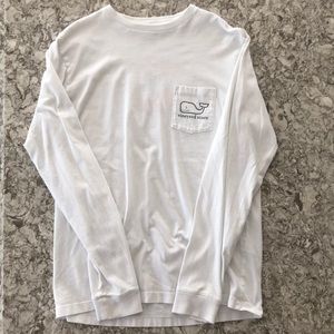 Men’s long sleeve Vineyard Vines pocket tee